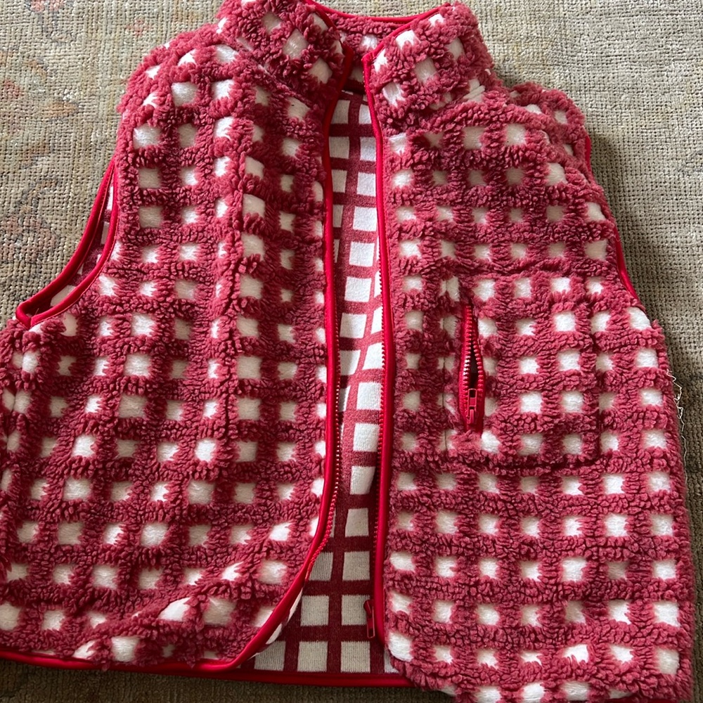 Cozy and light vest